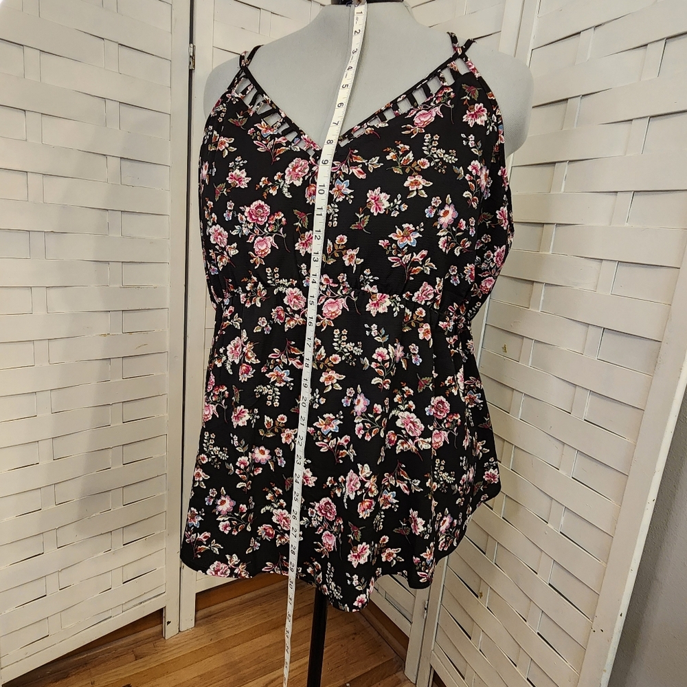 Blouse, spaghetti strap